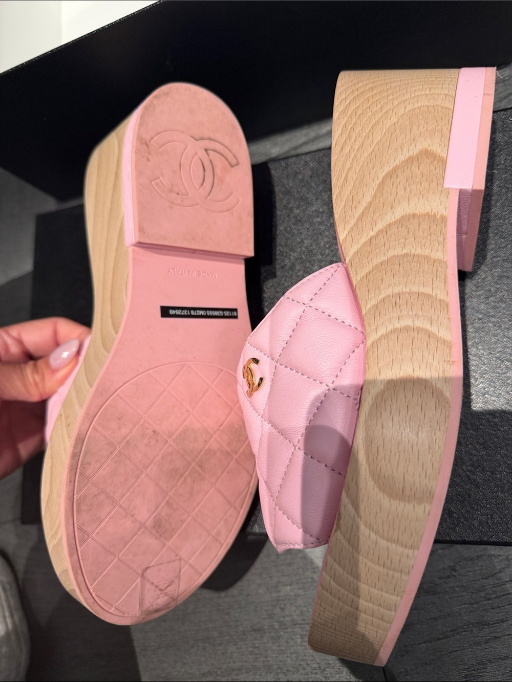 CHANEL Pink Quilted Leather Slide Mules with Gold CC - Picture 3 of 4